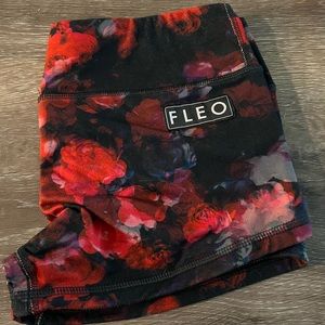 Fleo shorts. Size M. Double lined.